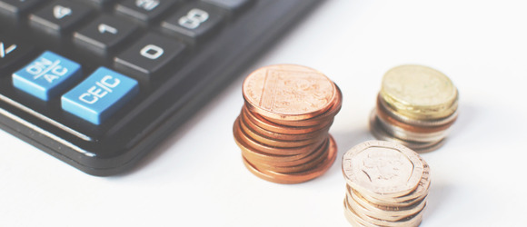 How Much Should I Pay A House Sitter?